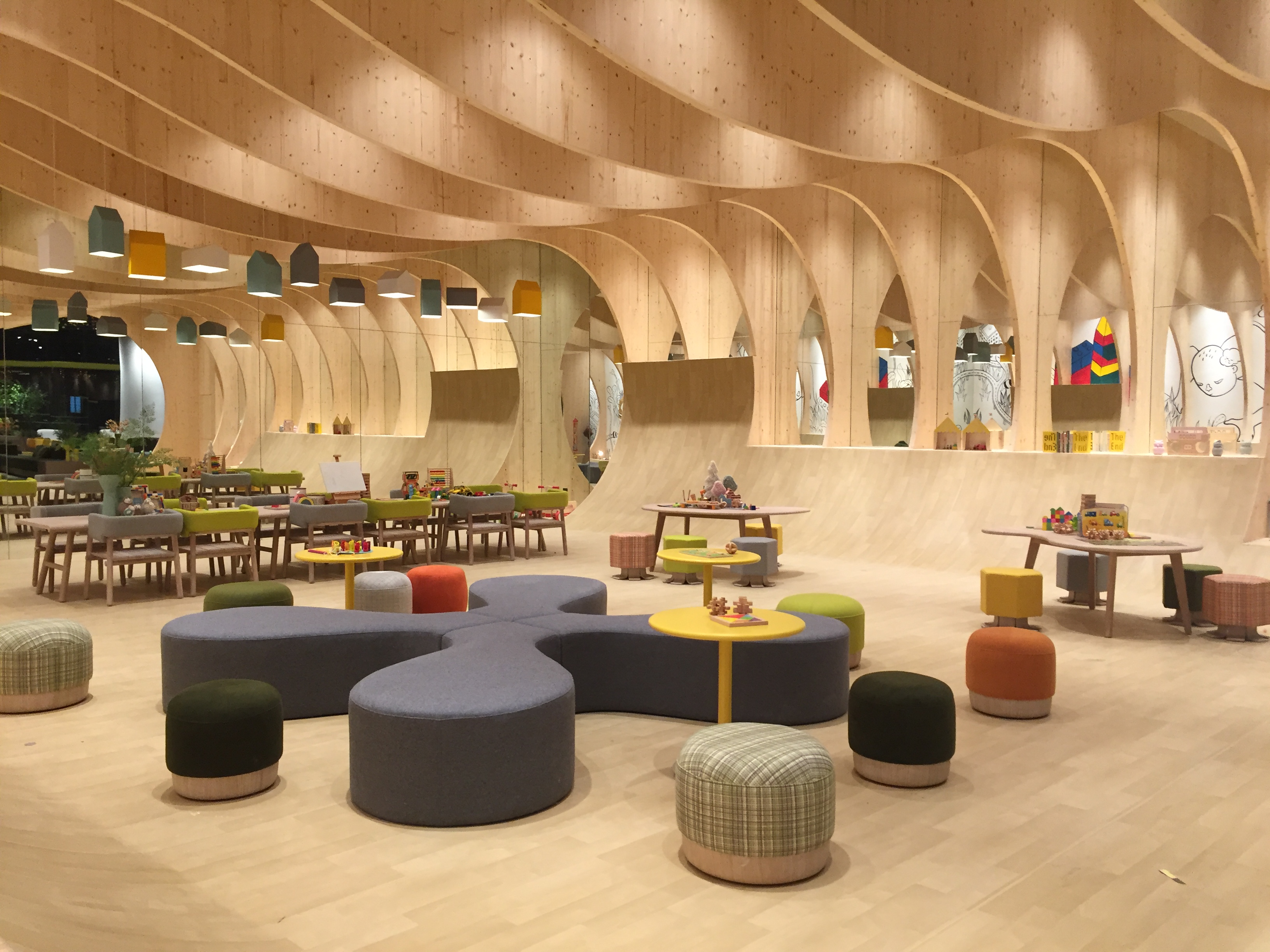 华体会体育官方在线官网 - 坐具|餐椅|办公家具|华体会体育官方在线官网家具|阿姆斯椅