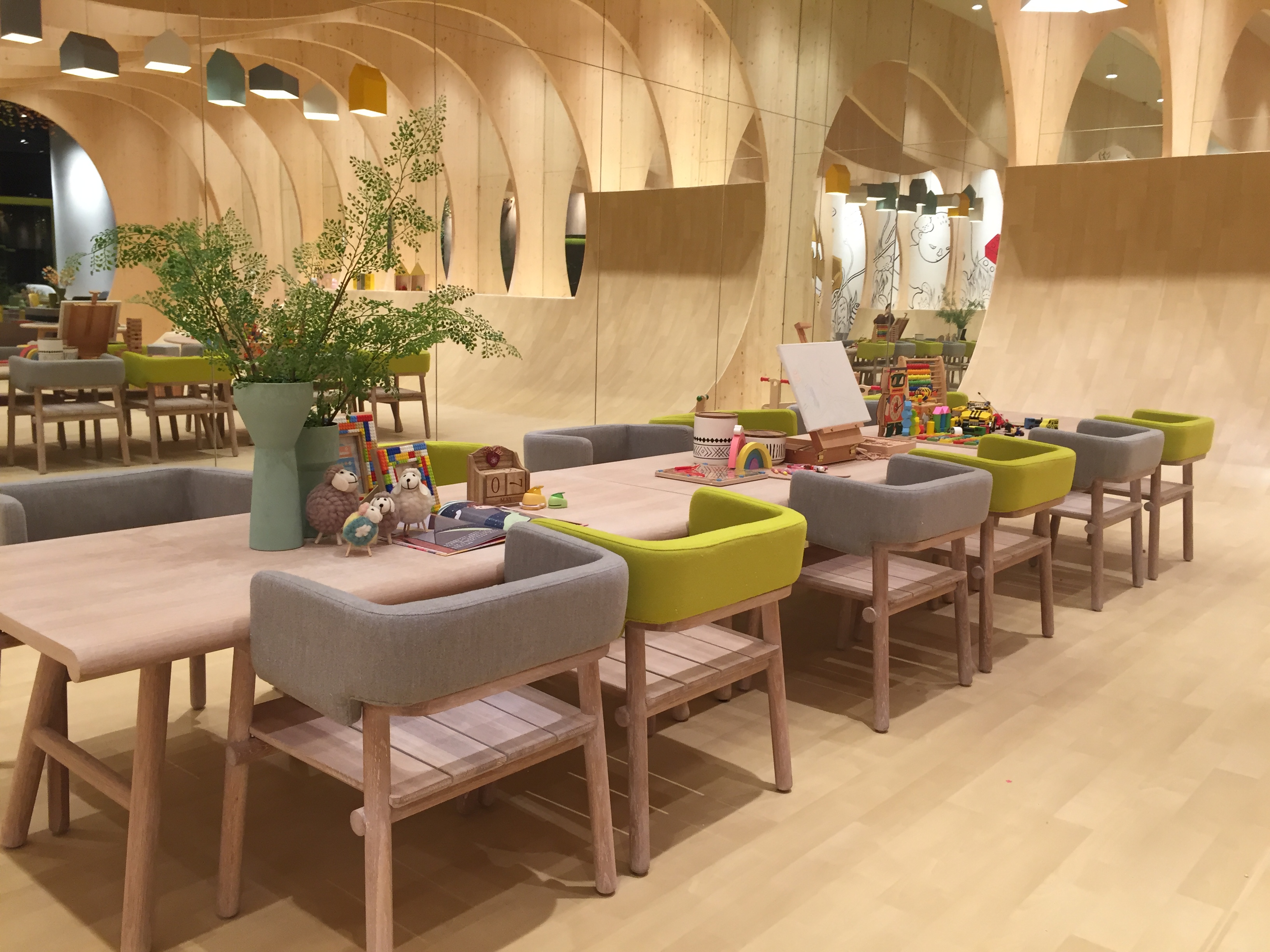 华体会体育官方在线官网 - 坐具|餐椅|办公家具|华体会体育官方在线官网家具|阿姆斯椅