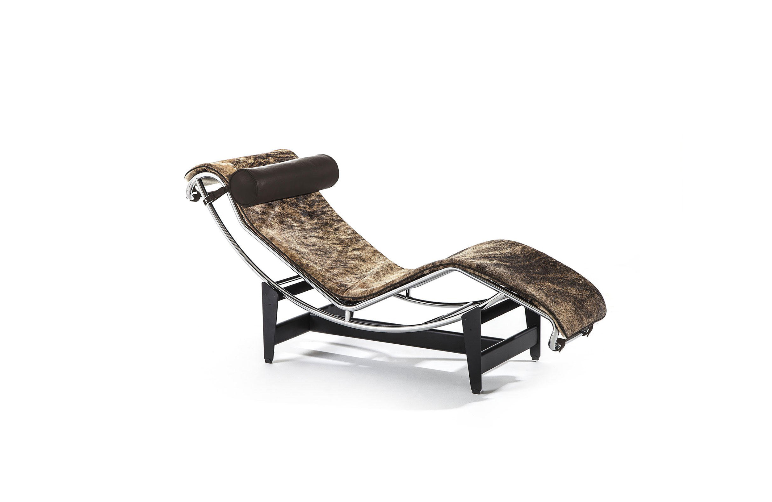 华体会体育官方在线官网 - 坐具|躺椅|办公家具|华体会体育官方在线官网家具|柯布西耶躺椅