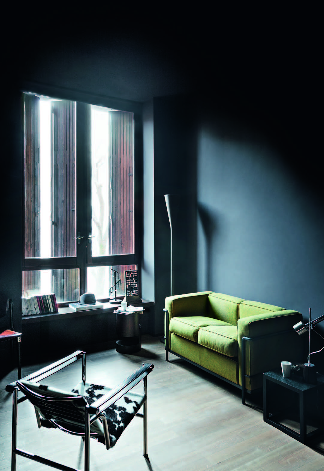 华体会体育官方在线官网 - 坐具|休闲椅|办公家具|华体会体育官方在线官网家具|LC扶手椅