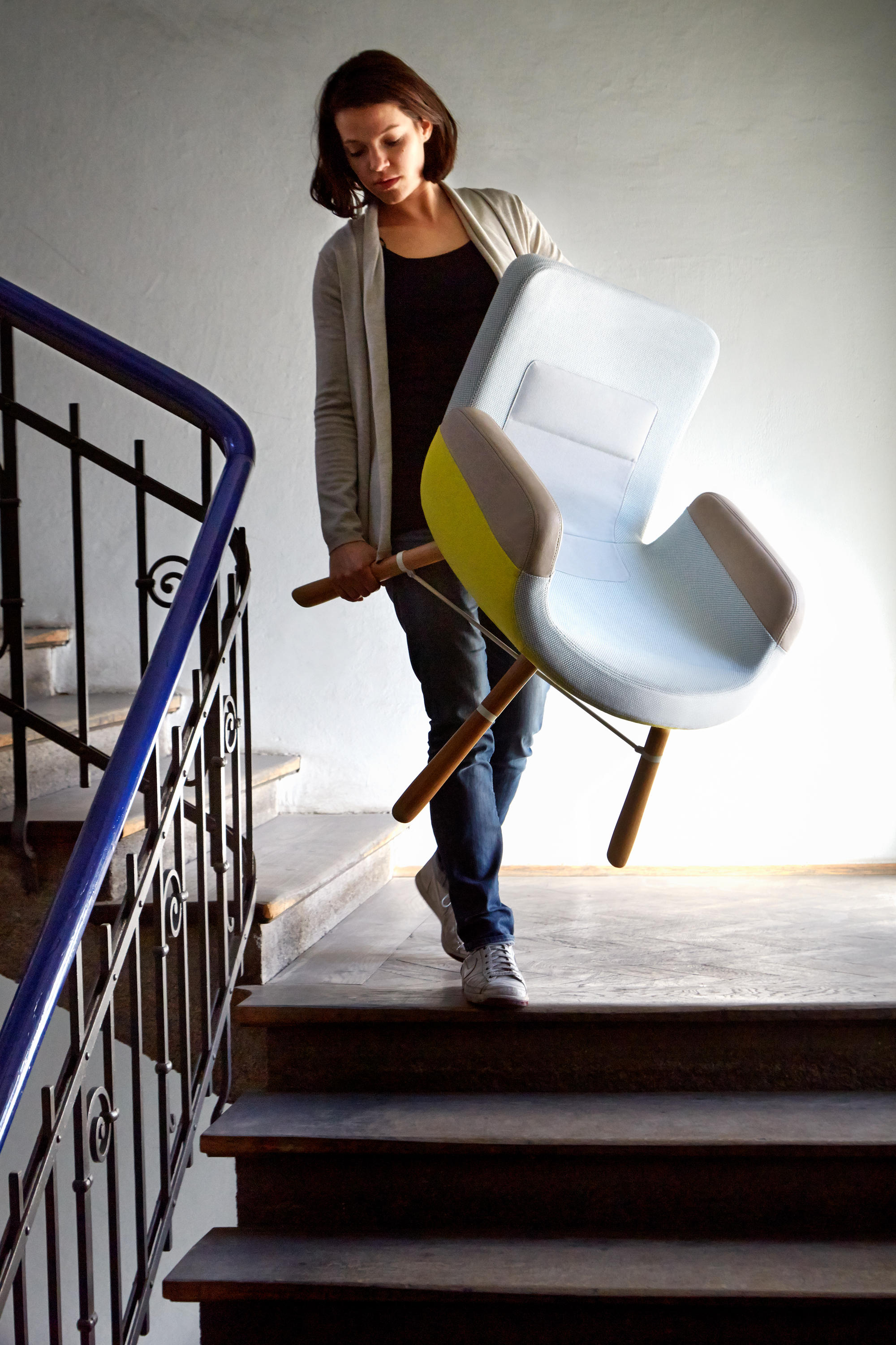 华体会体育官方在线官网 - 坐具|休闲椅|办公家具|华体会体育官方在线官网家具|维特拉东河椅子