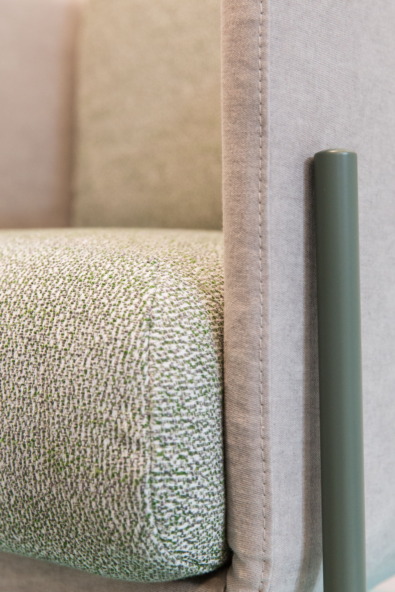 华体会体育官方在线官网 - 坐具|沙发|办公家具|华体会体育官方在线官网家具|俳句沙发椅