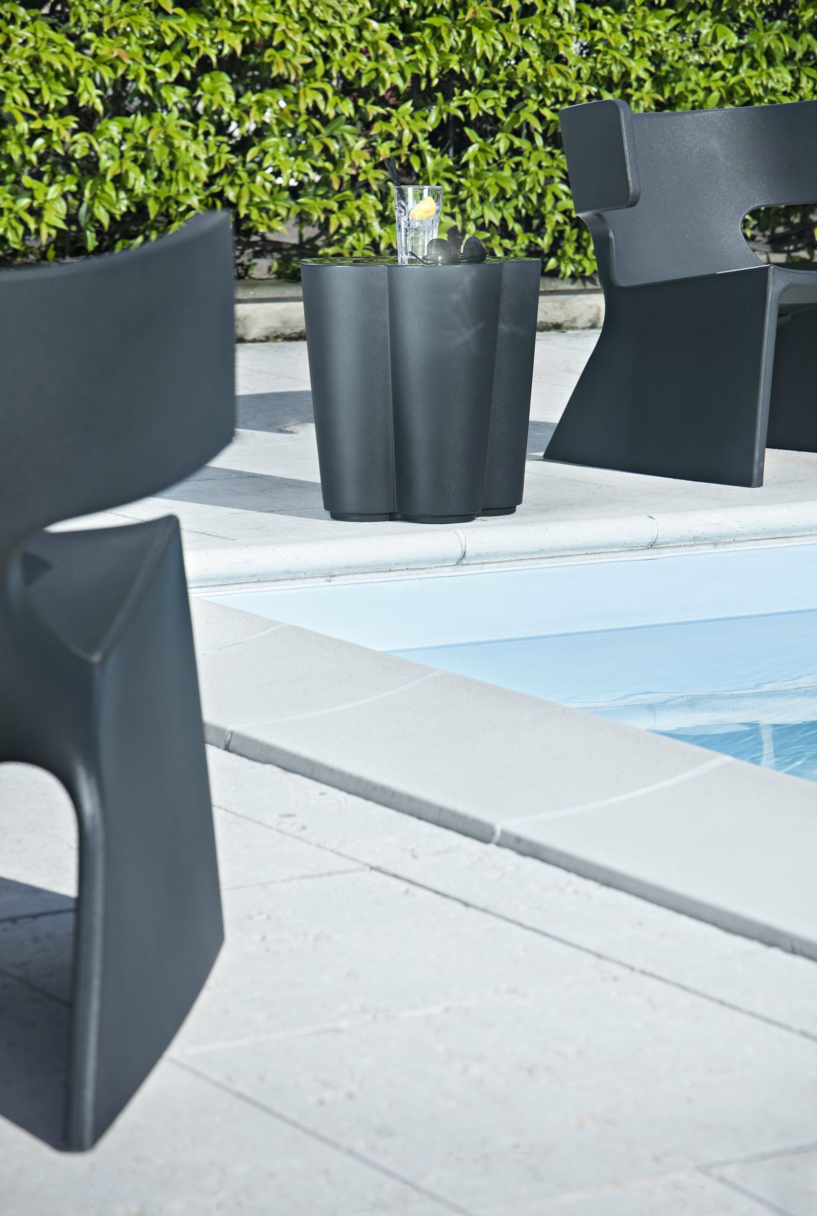 华体会体育官方在线官网 - 坐具|休闲椅|办公家具|华体会体育官方在线官网家具|梅格 |布艺扶手椅