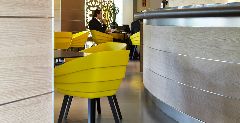 华体会体育官方在线官网 - 坐具|休闲椅|办公家具|华体会体育官方在线官网家具|裂谷休闲椅