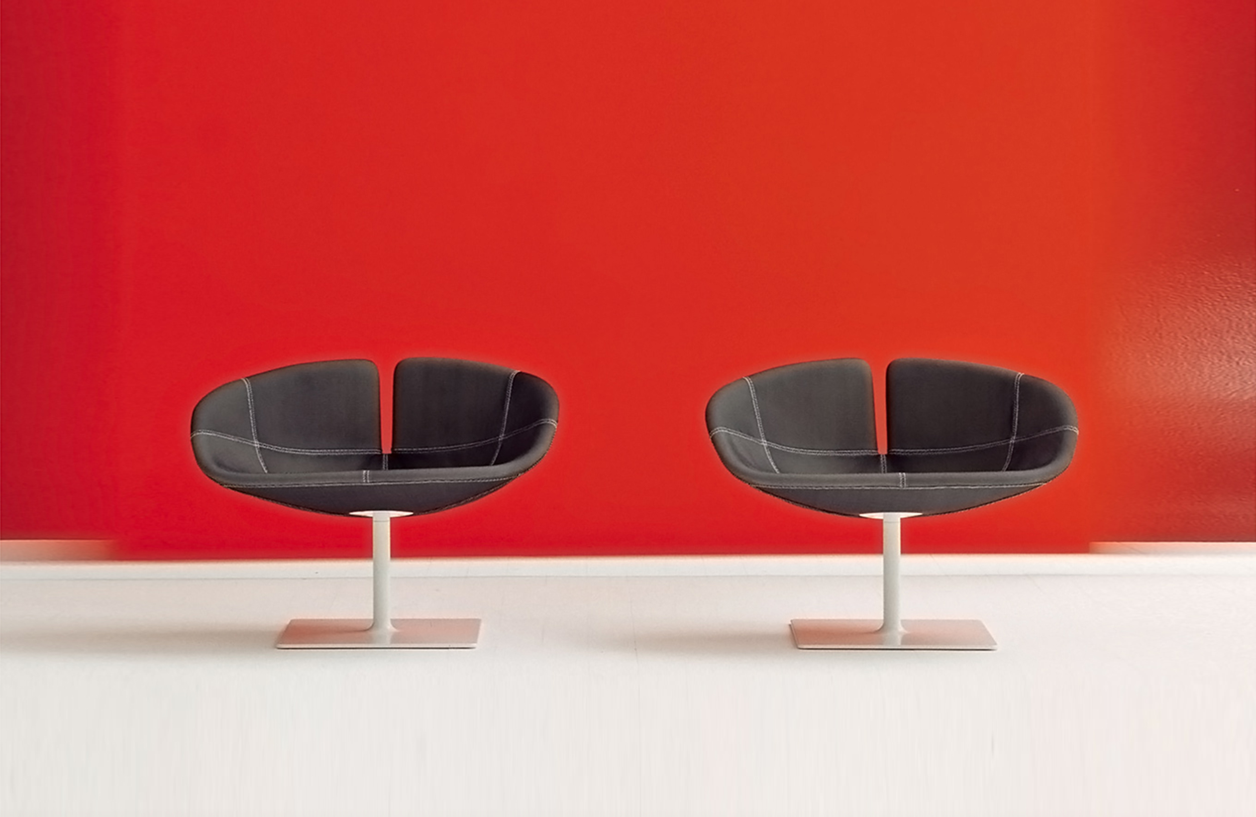 办公椅|现代真皮会议椅|办公家具|华体会体育官方在线官网家具|峡湾会议椅