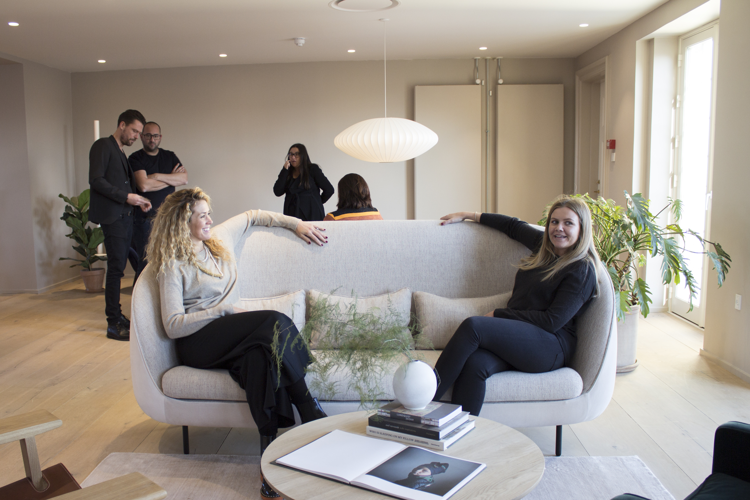 华体会体育官方在线官网 - 坐具|沙发|办公家具|华体会体育官方在线官网家具|弗雷德里西亚·海库三座沙发