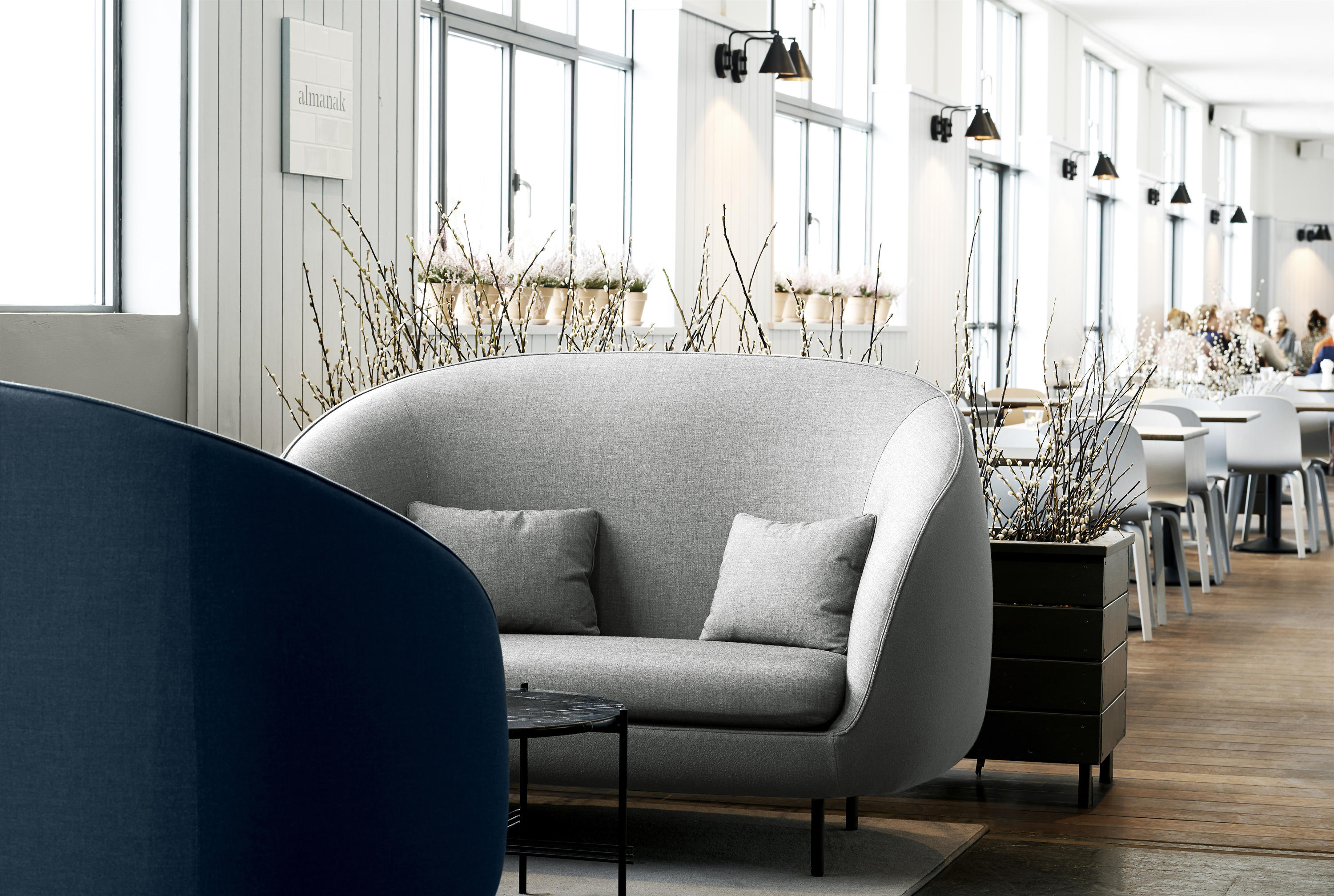 华体会体育官方在线官网 - 坐具|沙发|办公家具|华体会体育官方在线官网家具|弗雷德里西亚·海库双座沙发