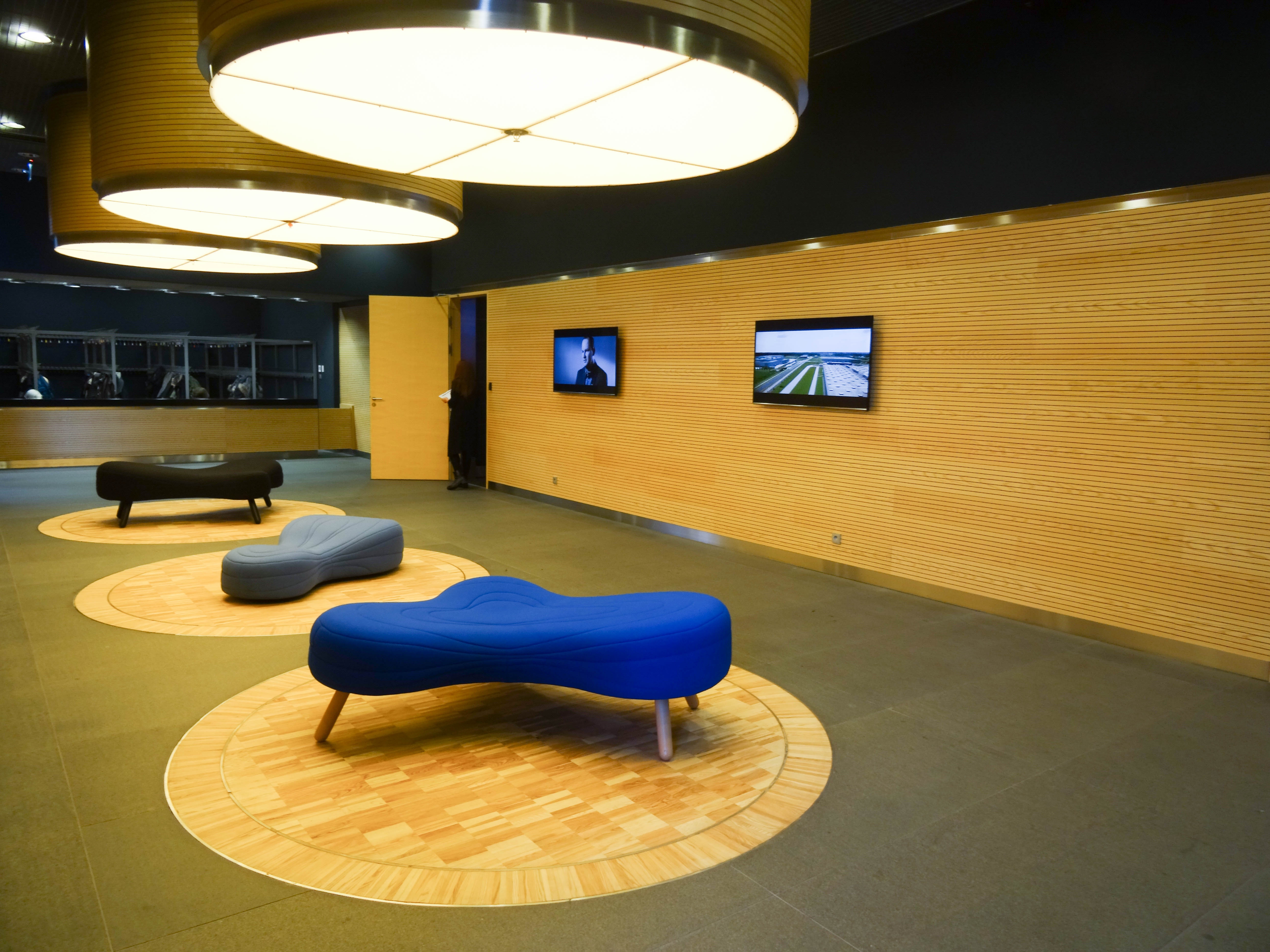 华体会体育官方在线官网 - 坐具|吧椅/凳子|办公家具|华体会体育官方在线官网家具|Bouli矮凳