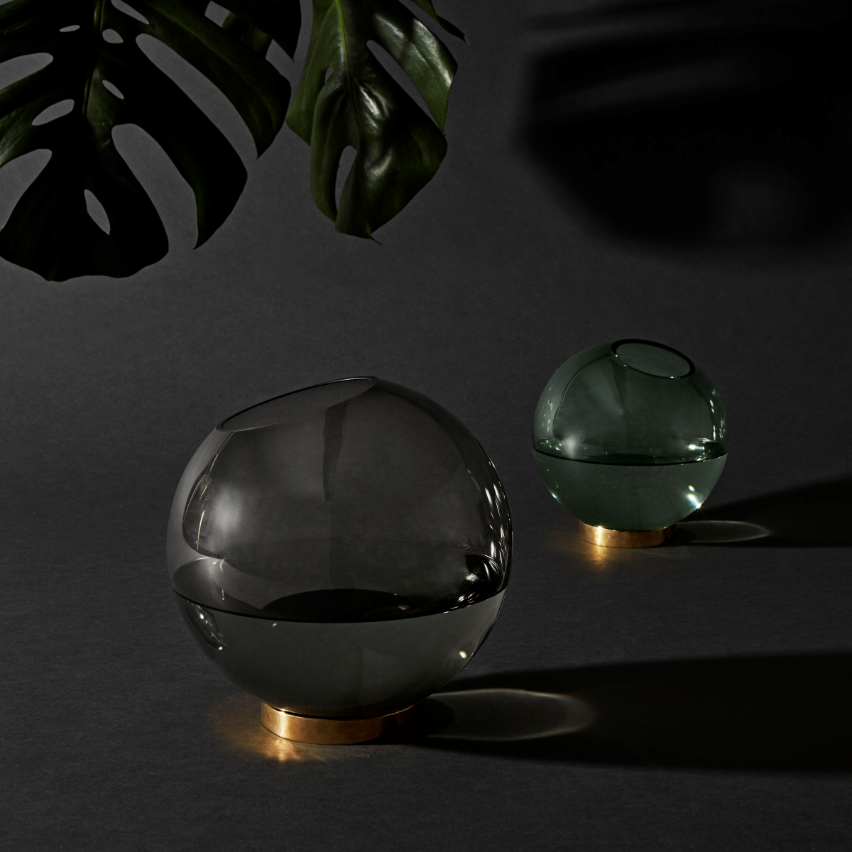 华体会体育官方在线官网 - 附件|花器|办公家具|华体会体育官方在线官网家具|地球花瓶