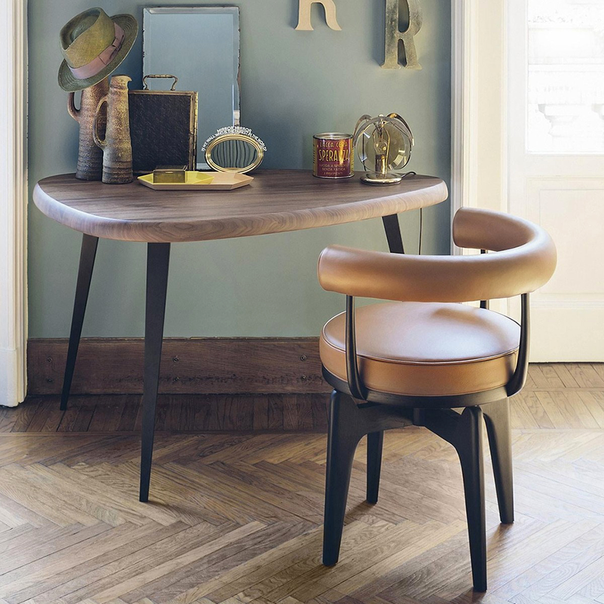 华体会体育官方在线官网 - 附件|托盘|办公家具|华体会体育官方在线官网家具|科莱多M托盘