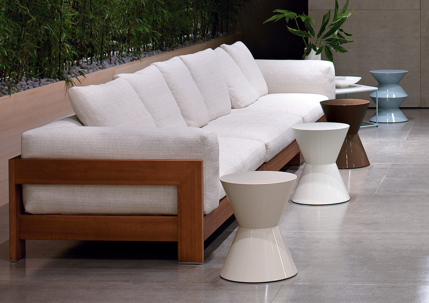 华体会体育官方在线官网 - 桌几|咖啡桌|办公家具|华体会体育官方在线官网家具|塞萨尔角几