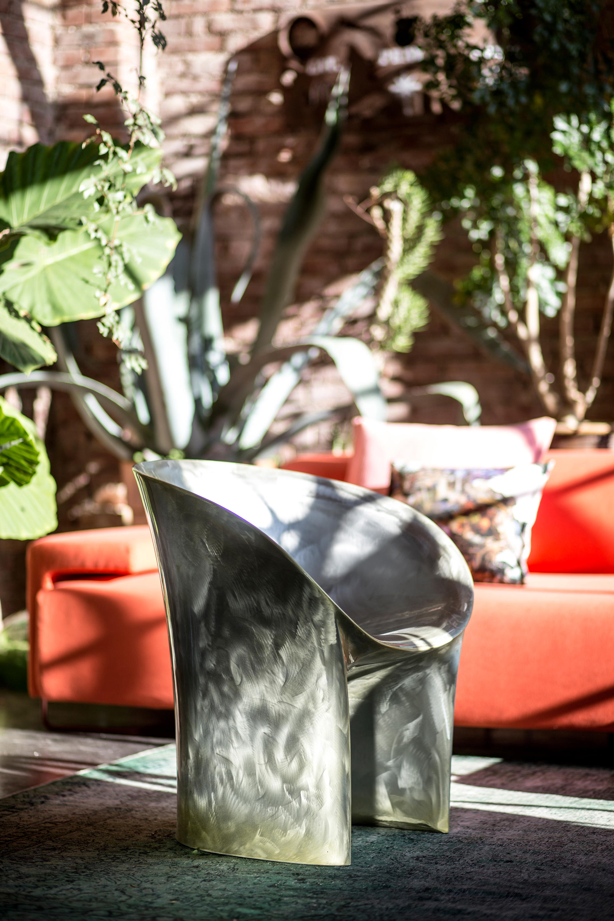 华体会体育官方在线官网 - 坐具|休闲椅|办公家具|华体会体育官方在线官网家具|月亮扶手椅