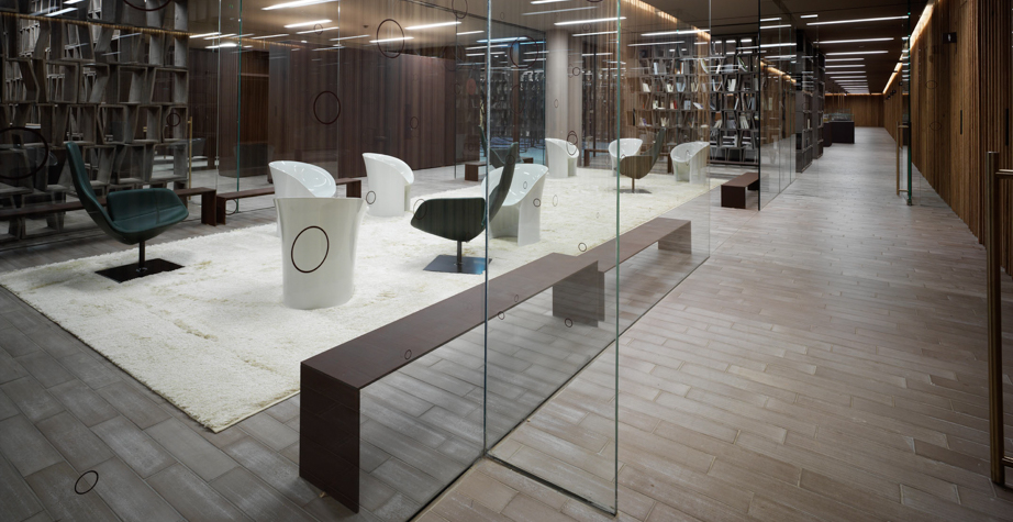 华体会体育官方在线官网 - 坐具|休闲椅|办公家具|华体会体育官方在线官网家具|月亮扶手椅