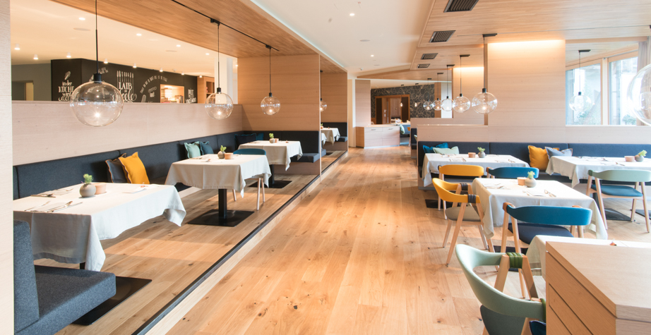 华体会体育官方在线官网 - 坐具|餐椅|办公家具|华体会体育官方在线官网家具|马蒂尔达餐椅