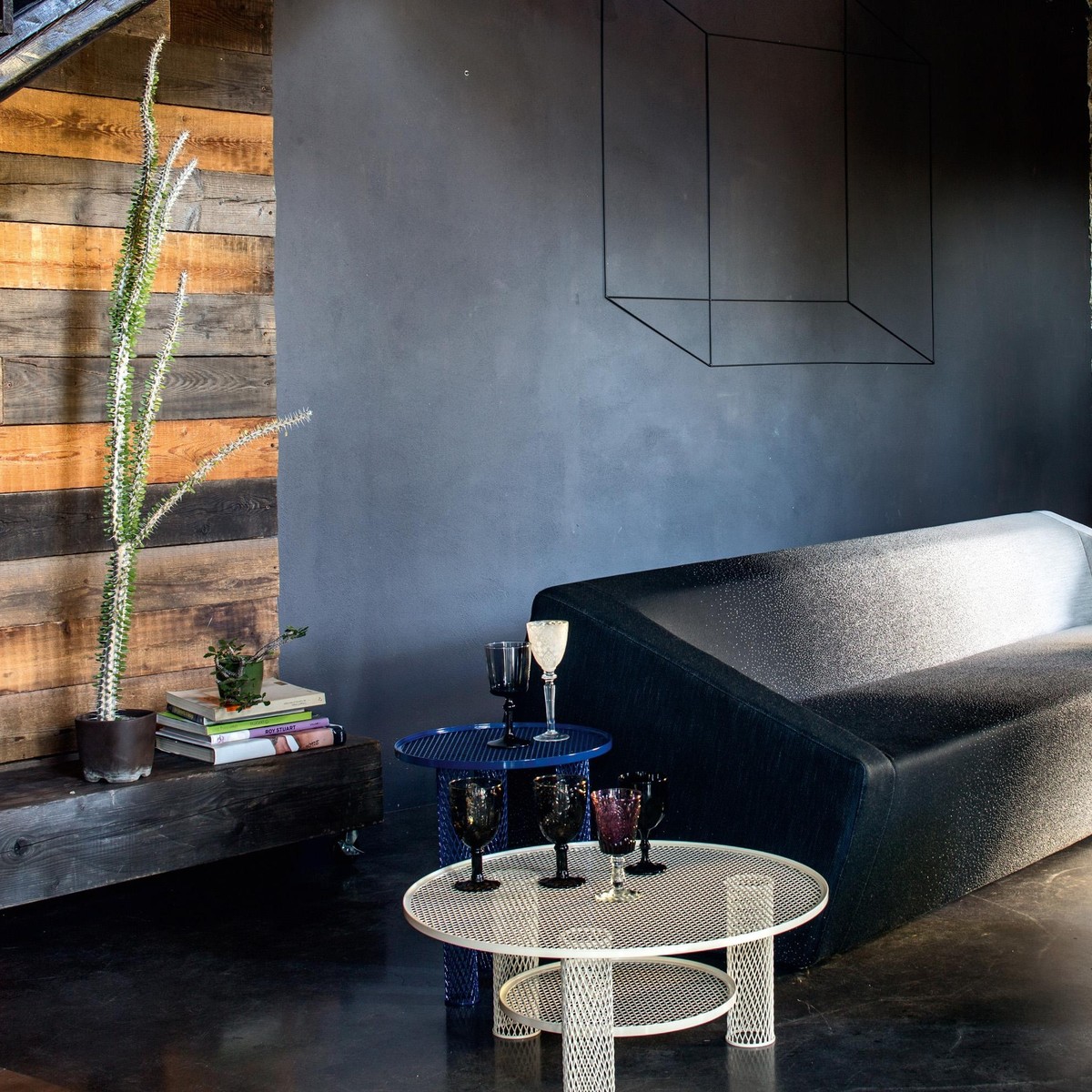 华体会体育官方在线官网 - 桌几|茶几/边几|办公家具|华体会体育官方在线官网家具|内特茶几