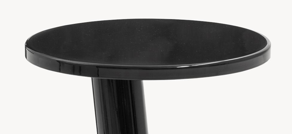 华体会体育官方在线官网 - 桌几|茶几/边几|办公家具|华体会体育官方在线官网家具|塞巴斯蒂安·赫克纳管茶几