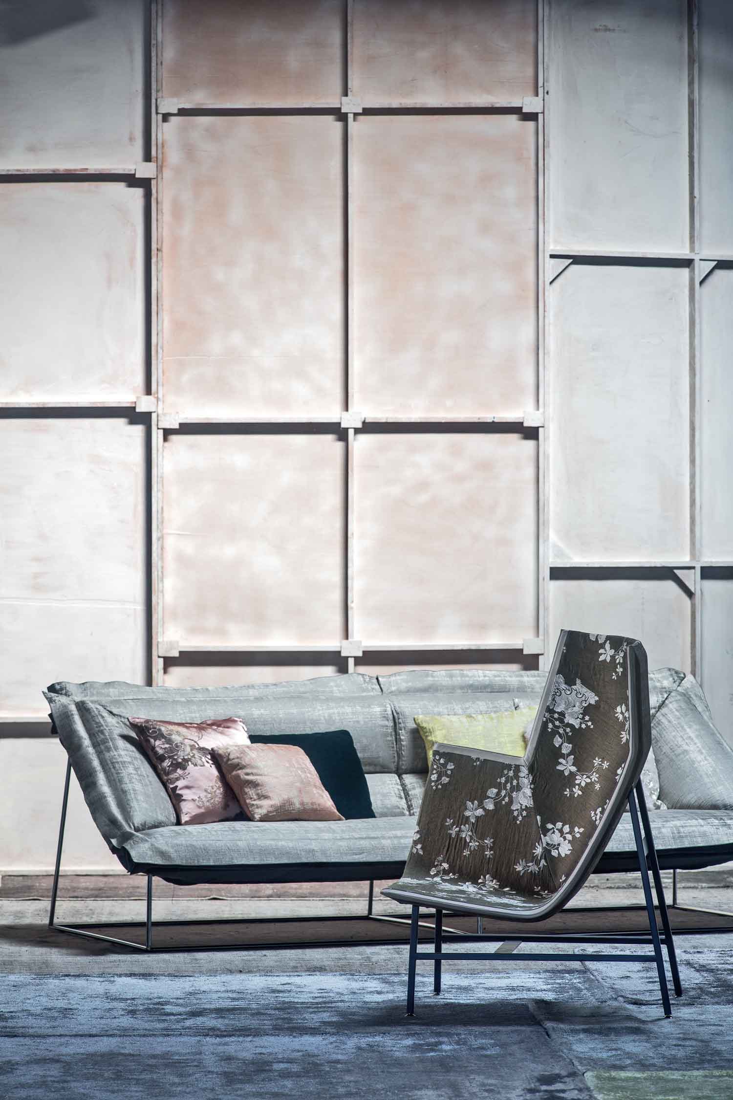 华体会体育官方在线官网 - 坐具|休闲椅|办公家具|华体会体育官方在线官网家具|纸飞机休闲椅