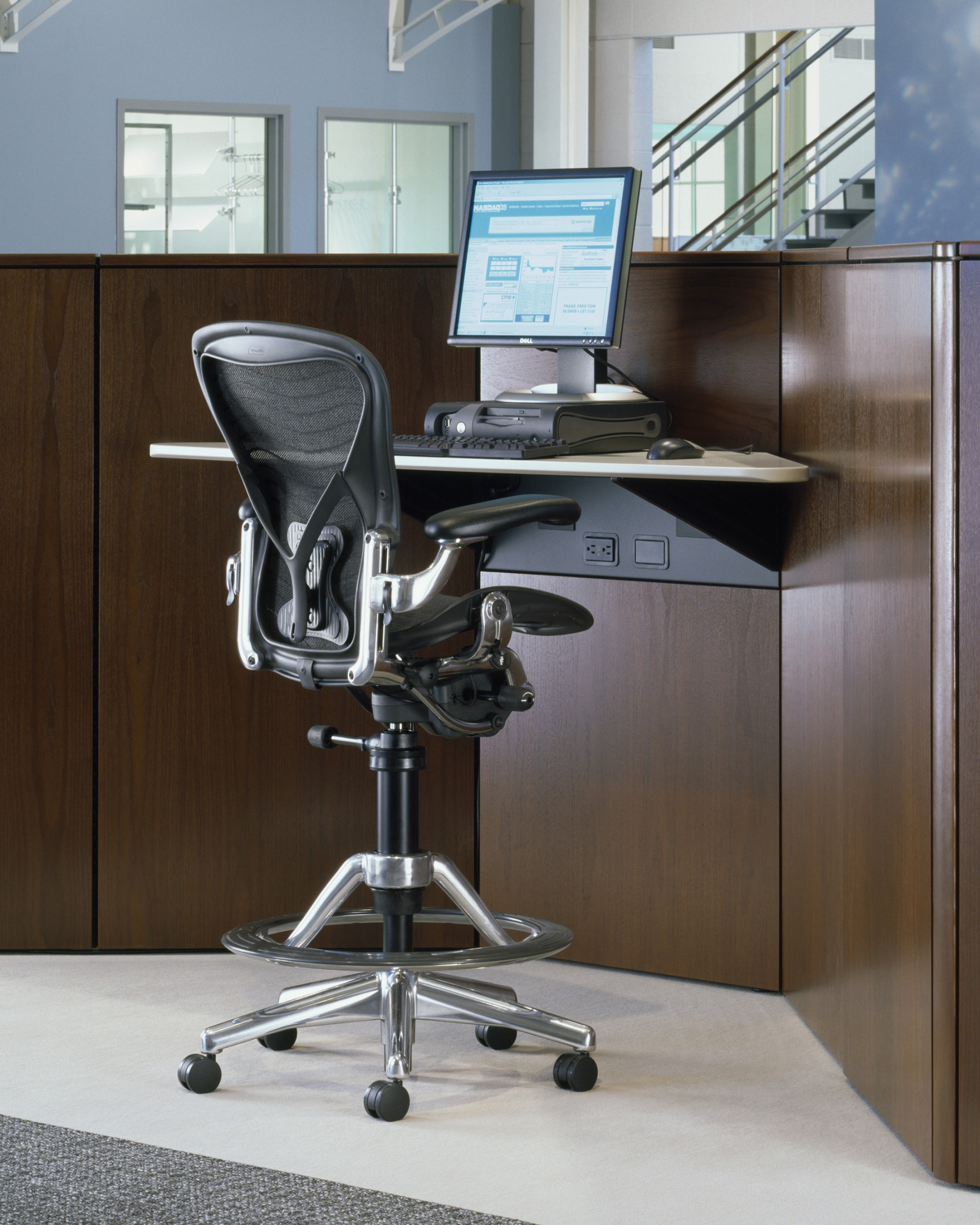 办公椅|高脚椅|办公家具|华体会体育官方在线官网家具|艾龙高脚椅