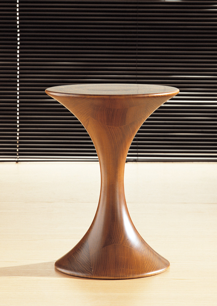 华体会体育官方在线官网 - 桌几|茶几/边几|办公家具|华体会体育官方在线官网家具|基塔伊边几