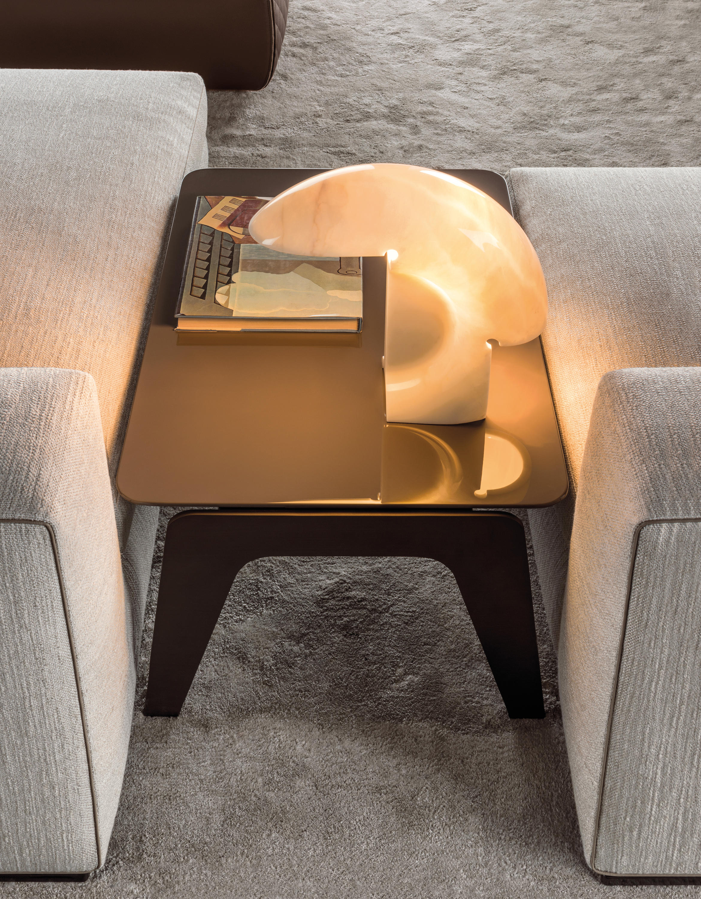 华体会体育官方在线官网 - 桌几|茶几/边几|办公家具|华体会体育官方在线官网家具|柯克木制边几