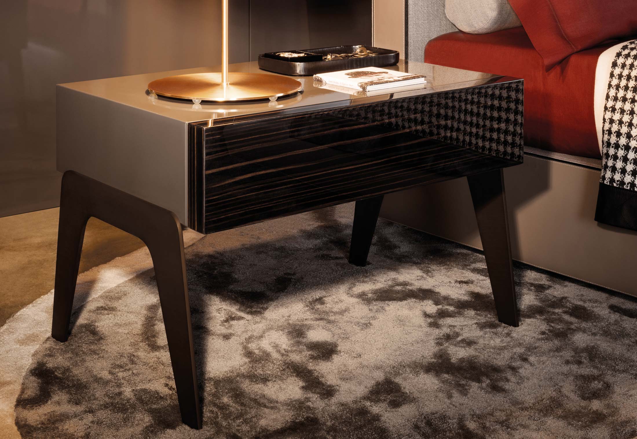 华体会体育官方在线官网 - 卧室|储藏|办公家具|华体会体育官方在线官网家具|柯克木制床头柜