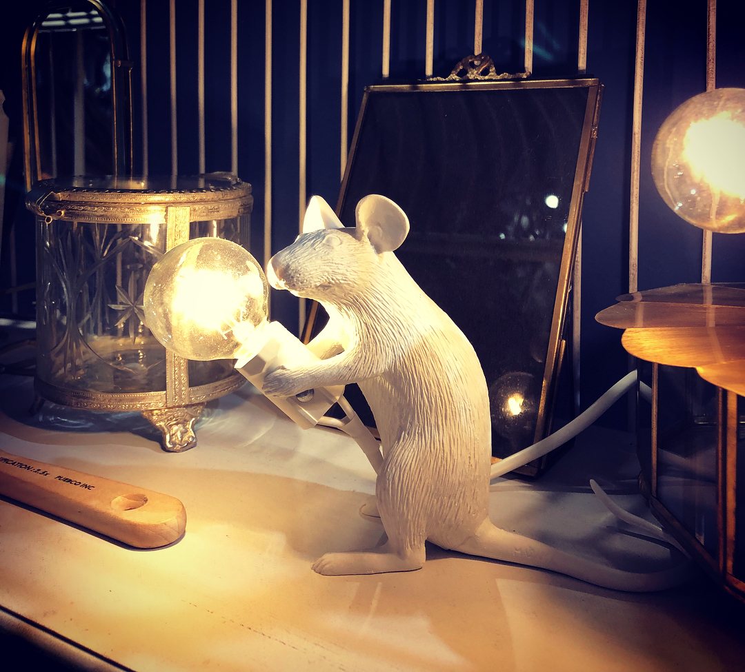 华体会体育官方在线官网 - 灯饰|台灯|办公家具|华体会体育官方在线官网家具|鼠灯