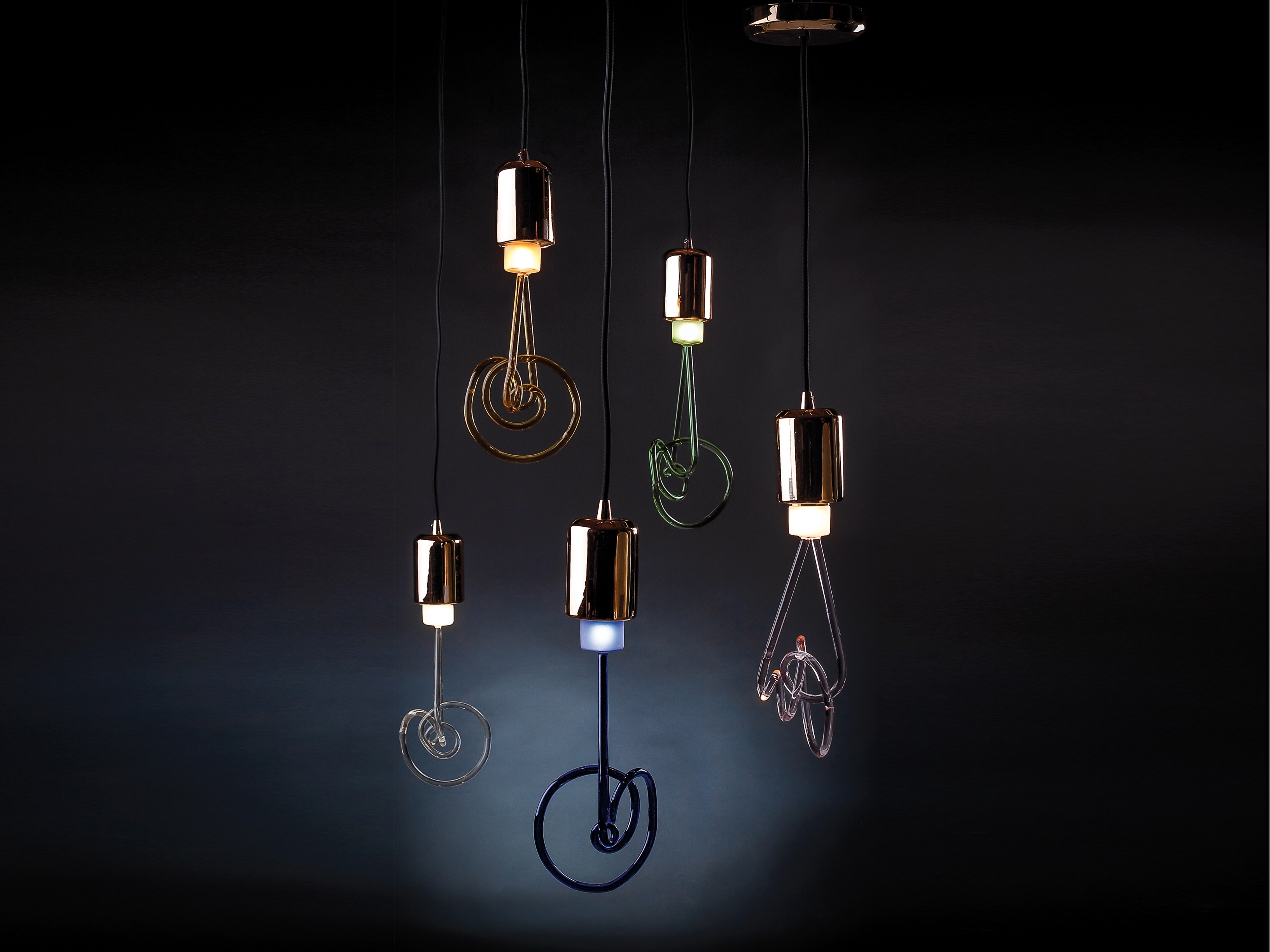 华体会体育官方在线官网 - 灯饰|吊灯|办公家具|华体会体育官方在线官网家具|扭曲灯