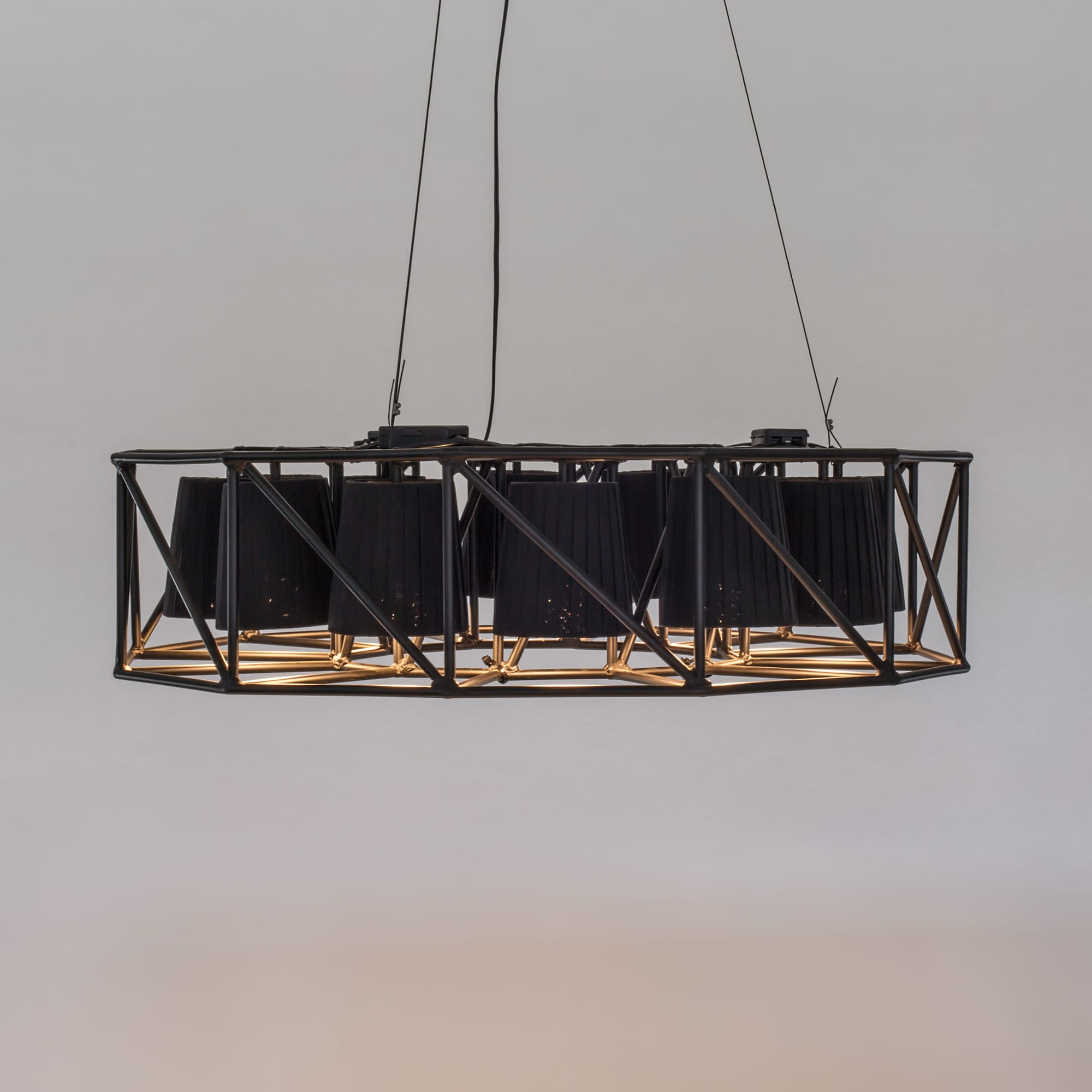 华体会体育官方在线官网 - 灯饰|落地灯|办公家具|华体会体育官方在线官网家具|Multilamp