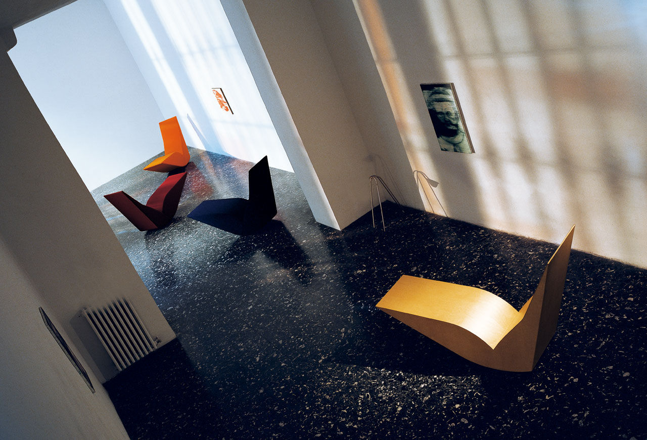 华体会体育官方在线官网 - 坐具|休闲椅|办公家具|华体会体育官方在线官网家具|鸟形休闲椅