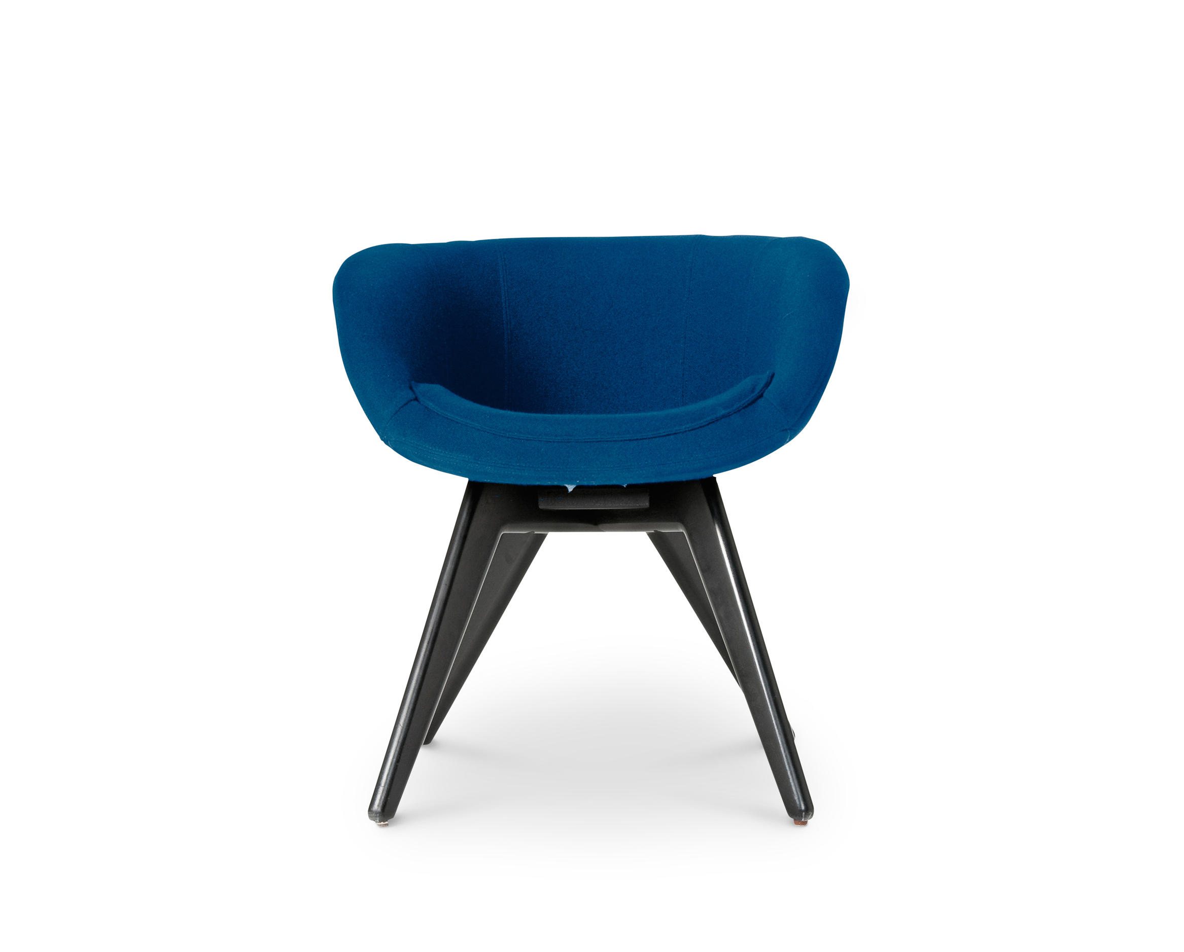 华体会体育官方在线官网 - 坐具|休闲椅|办公家具|华体会体育官方在线官网家具|勺型低背椅