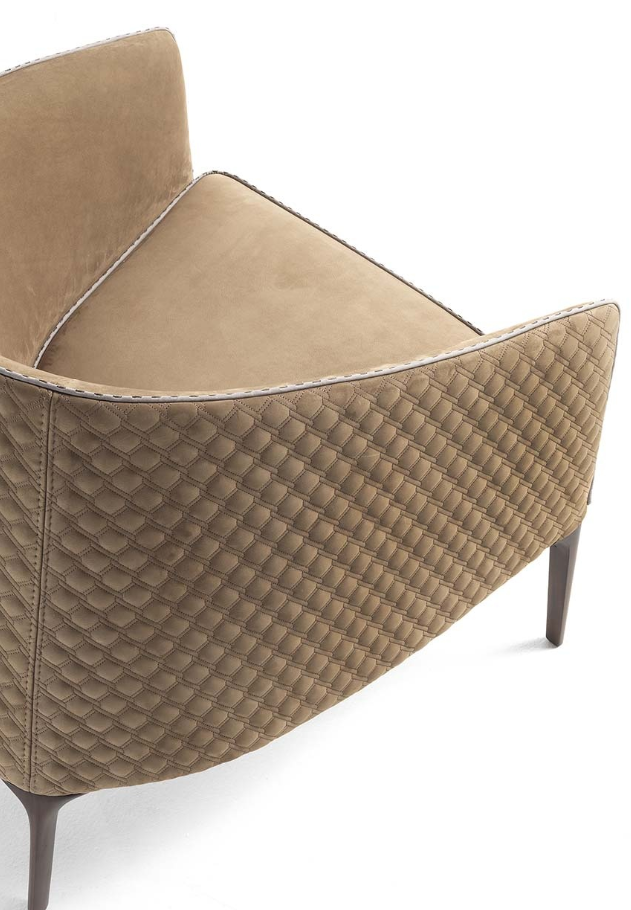 华体会体育官方在线官网 - 坐具|休闲椅|办公家具|华体会体育官方在线官网家具|POGGI CAPITONNE