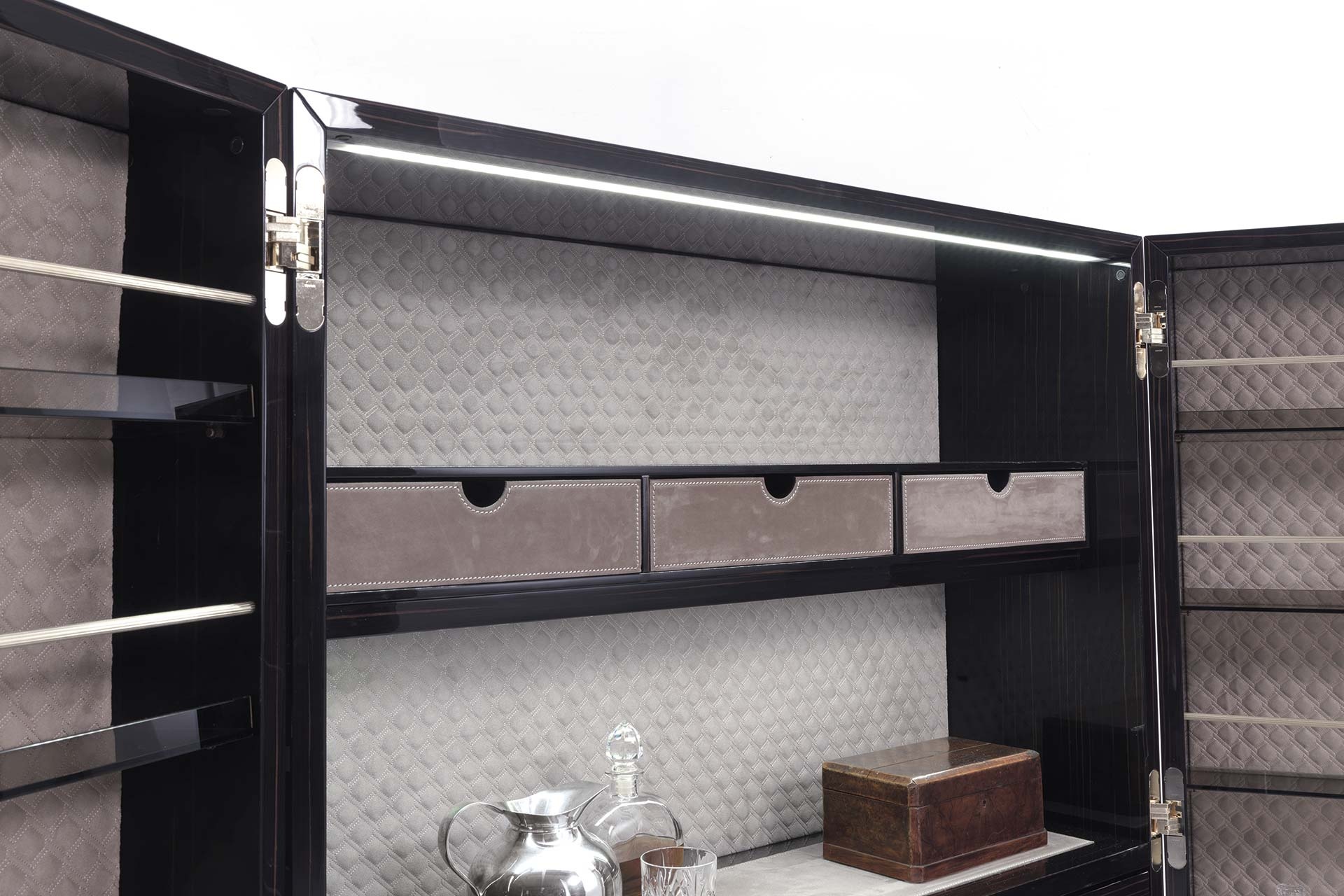 文件柜|实木文件柜|办公家具|华体会体育官方在线官网家具|Crivelli 酒柜