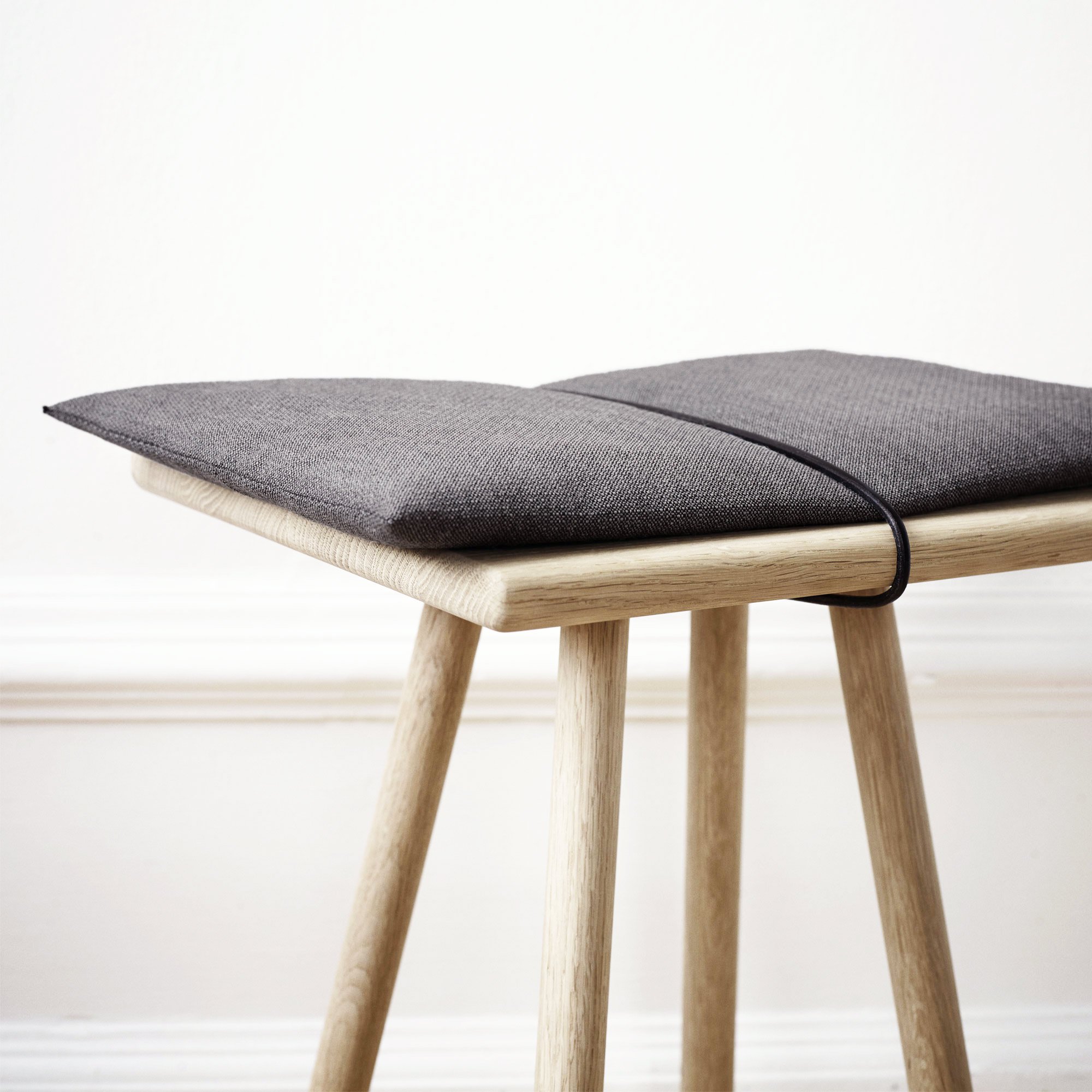 华体会体育官方在线官网 - 坐具|吧椅/凳子|办公家具|华体会体育官方在线官网家具|GEORG 凳子