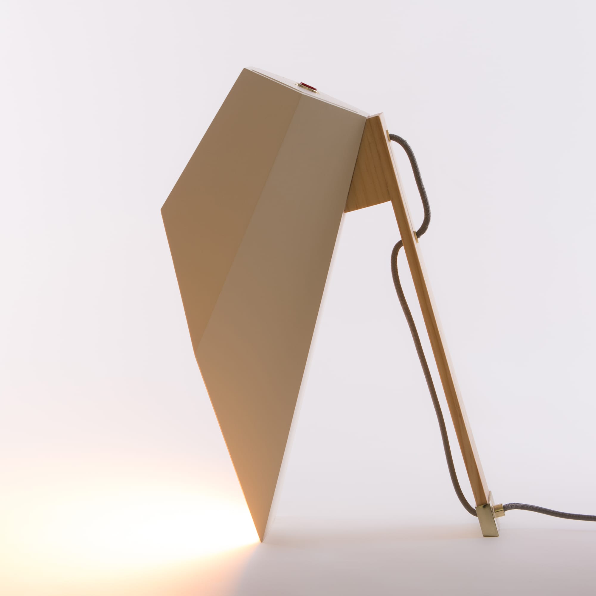 华体会体育官方在线官网 - 灯饰|台灯|办公家具|华体会体育官方在线官网家具|WOODSPOT