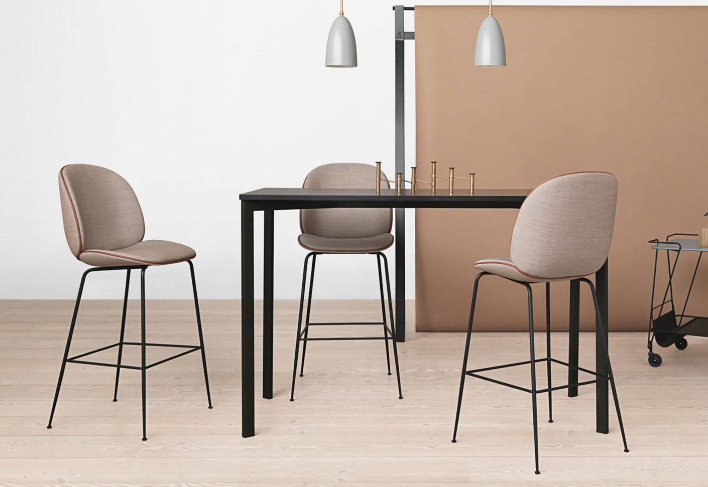 华体会体育官方在线官网 - 坐具|吧椅/凳子|办公家具|华体会体育官方在线官网家具|甲壳虫吧椅