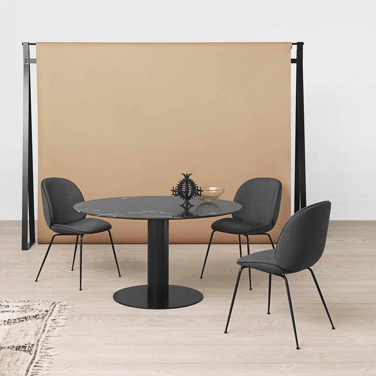 华体会体育官方在线官网 - 坐具|餐椅|办公家具|华体会体育官方在线官网家具|甲壳虫餐椅