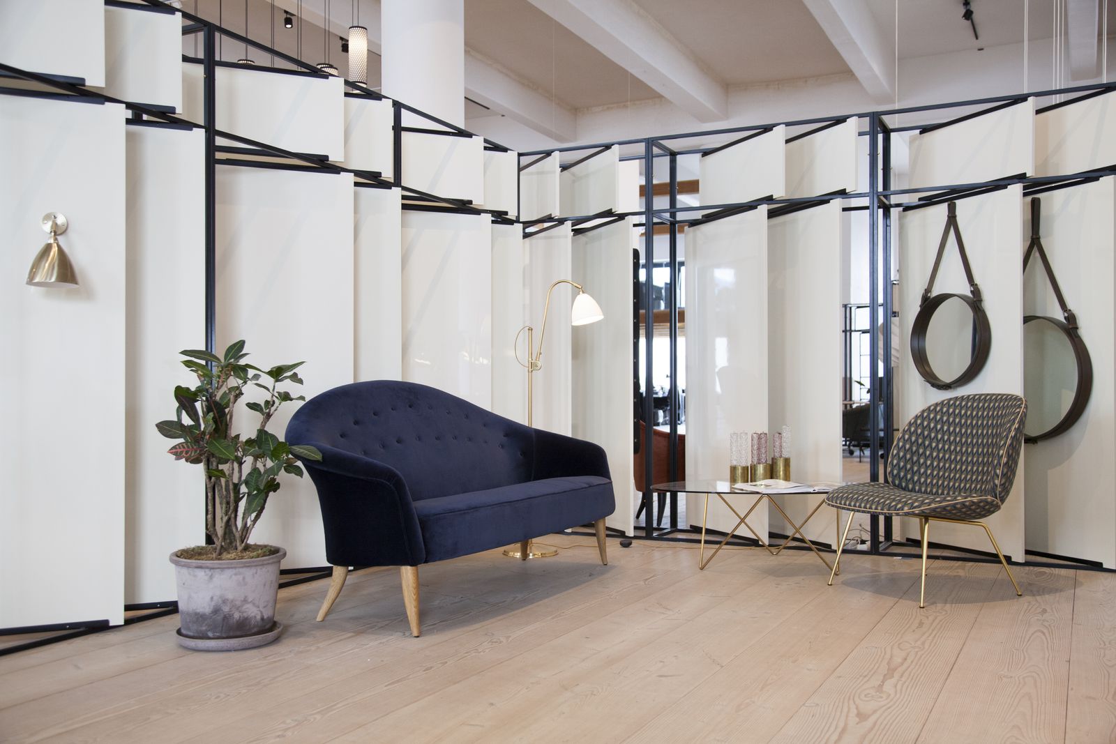 华体会体育官方在线官网 - 卧室|镜子|办公家具|华体会体育官方在线官网家具|阿德内圆形挂镜