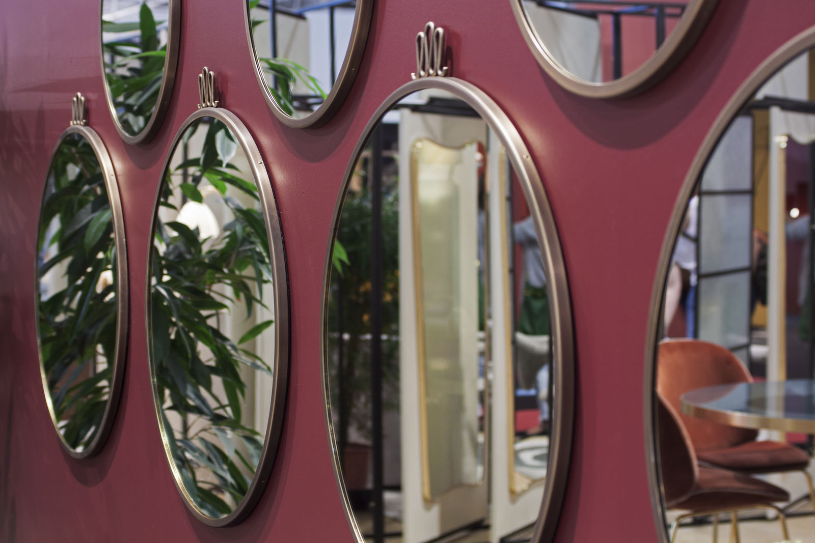 华体会体育官方在线官网 - 卧室|镜子|办公家具|华体会体育官方在线官网家具|兰达乔挂镜