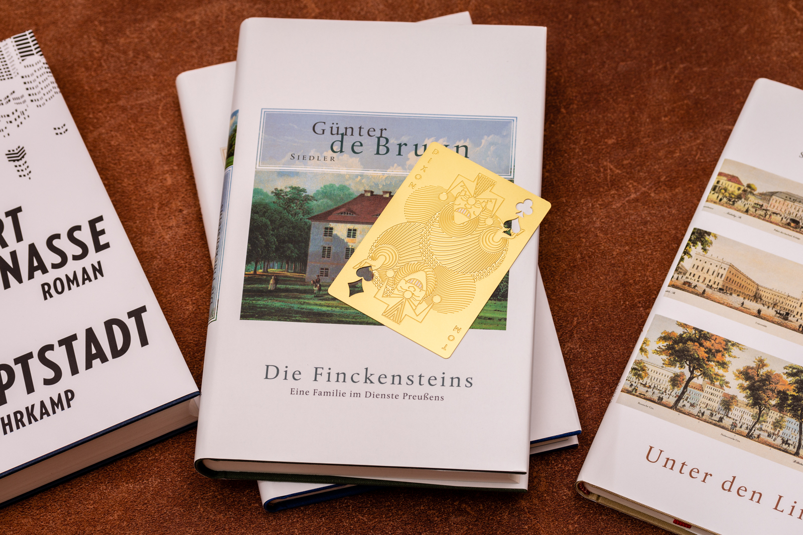 华体会体育官方在线官网 - 附件|饰品|办公家具|华体会体育官方在线官网家具|小丑书签