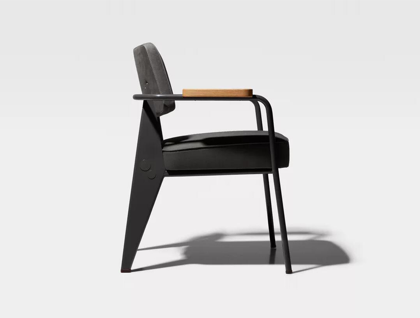 办公椅|现代真皮会议椅|办公家具|华体会体育官方在线官网家具|领导椅