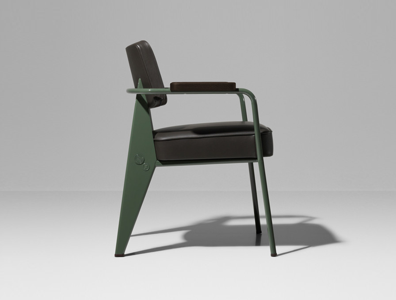 办公椅|现代真皮会议椅|办公家具|华体会体育官方在线官网家具|领导椅