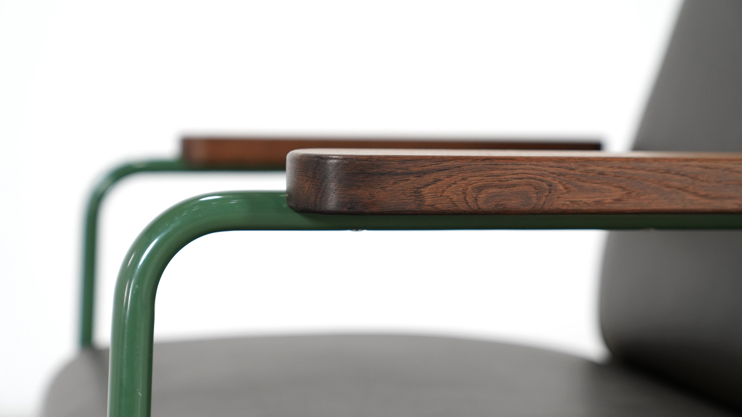 华体会体育官方在线官网 - 坐具|休闲椅|办公家具|华体会体育官方在线官网家具|Fauteuil de Salon