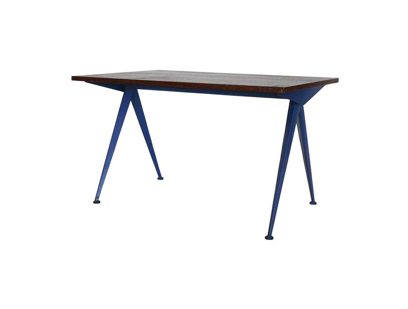 华体会体育官方在线官网 - 桌几|办公桌|办公家具|华体会体育官方在线官网家具|指南针方向桌