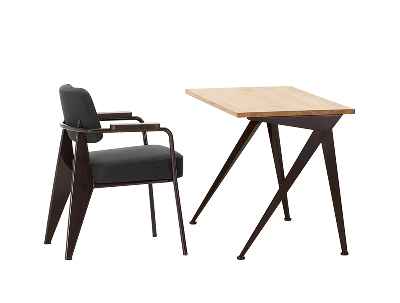 华体会体育官方在线官网 - 桌几|办公桌|办公家具|华体会体育官方在线官网家具|指南针方向桌