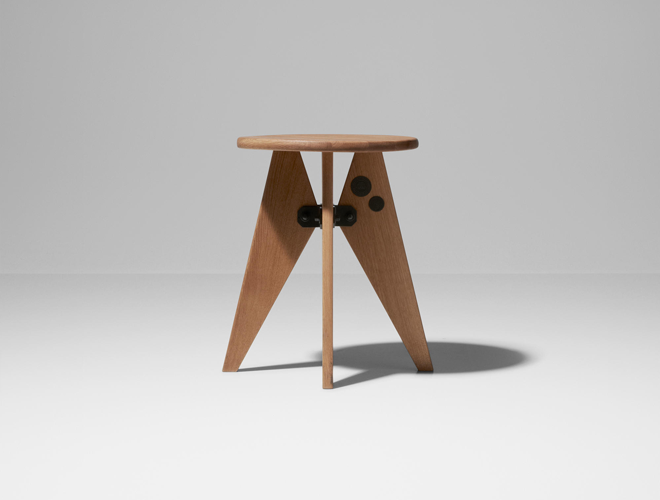 华体会体育官方在线官网 - 坐具|吧椅/凳子|办公家具|华体会体育官方在线官网家具|苏威小凳子/边几