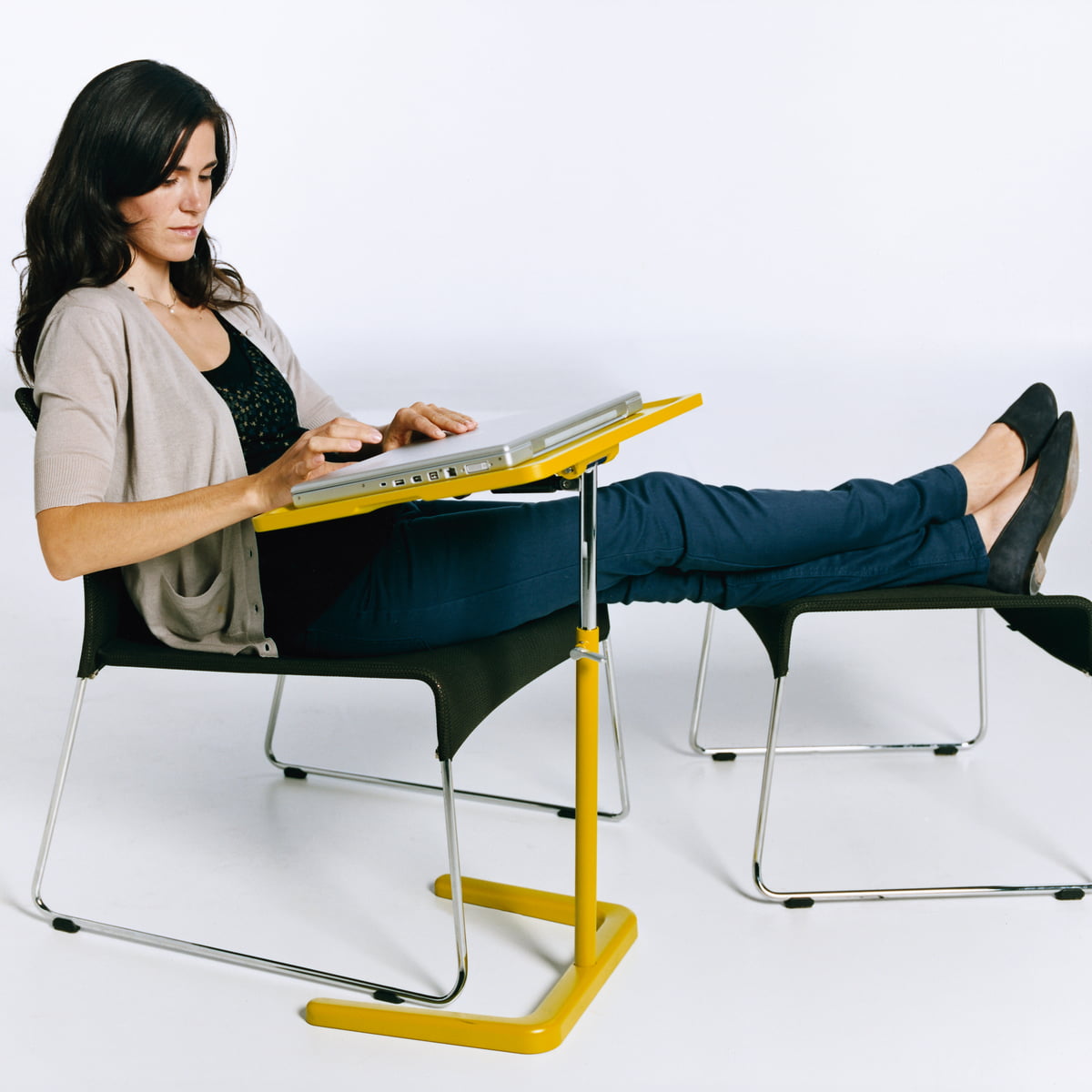 华体会体育官方在线官网 - 桌几|茶几/边几|办公家具|华体会体育官方在线官网家具|嵌套可升降托盘角几