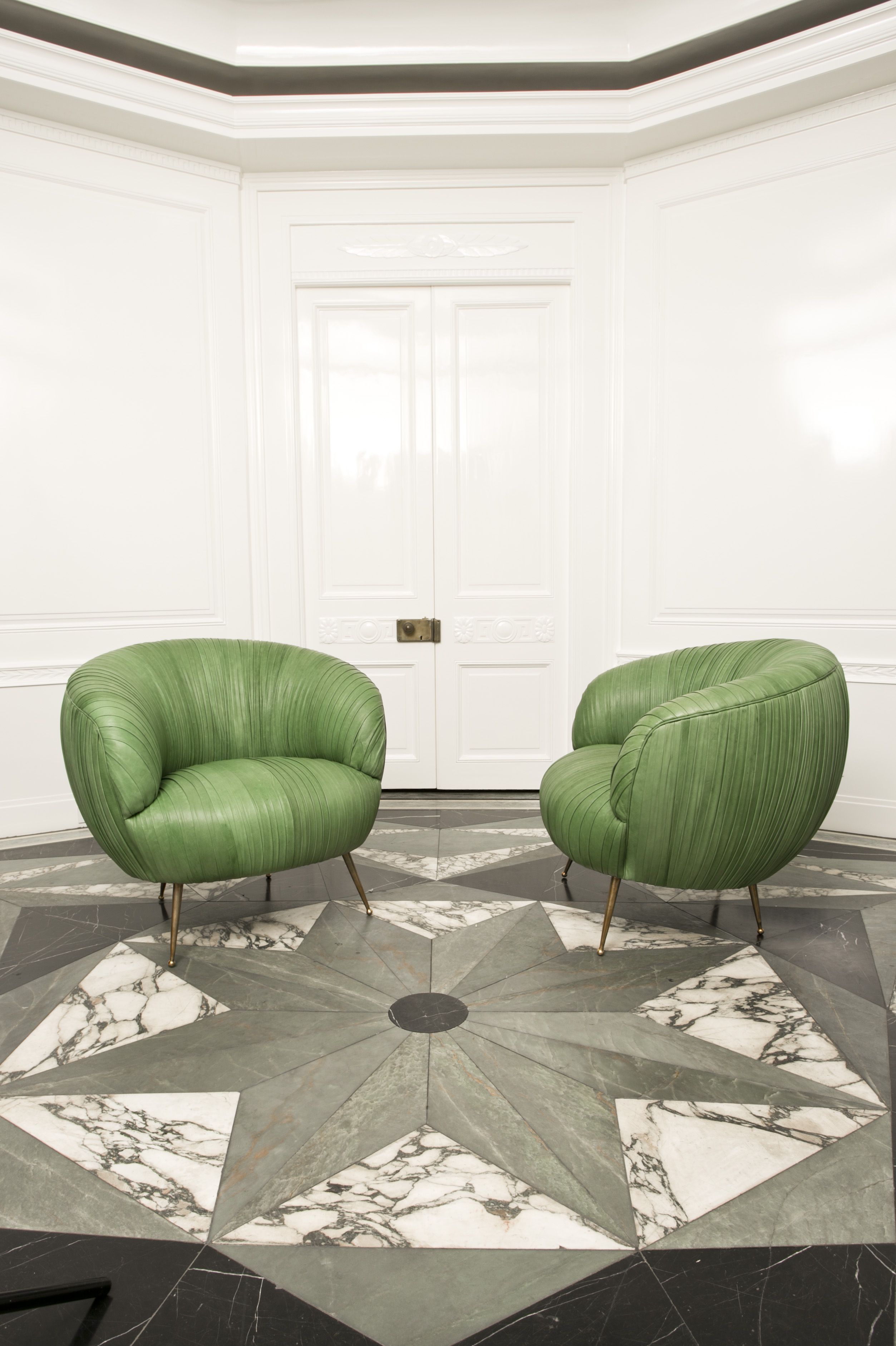 华体会体育官方在线官网 - 坐具|休闲椅|办公家具|华体会体育官方在线官网家具|舒芙蕾休闲椅