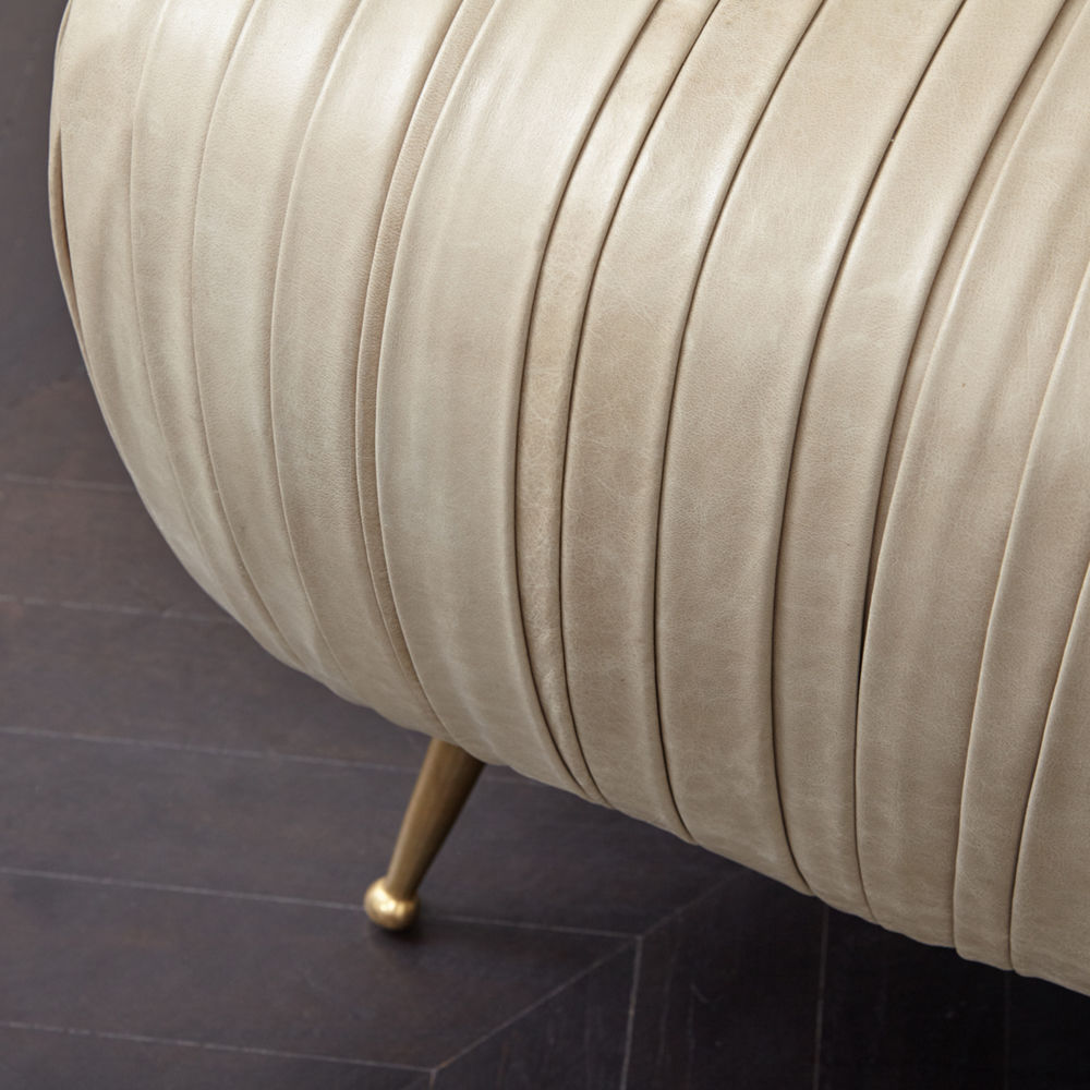 华体会体育官方在线官网 - 坐具|吧椅/凳子|办公家具|华体会体育官方在线官网家具|舒芙蕾矮凳