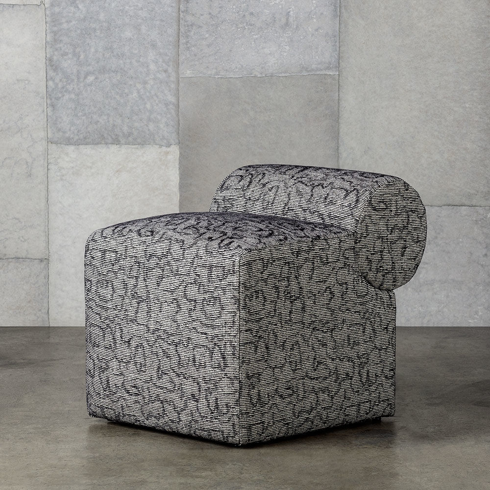 华体会体育官方在线官网 - 坐具|吧椅/凳子|办公家具|华体会体育官方在线官网家具|球形矮墩