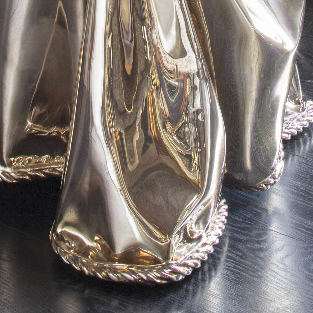 华体会体育官方在线官网 - 坐具|餐椅|办公家具|华体会体育官方在线官网家具|卡利亚青铜垂褶椅